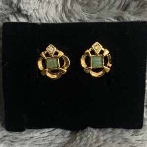 Avon gold toned post back gemstone earrings